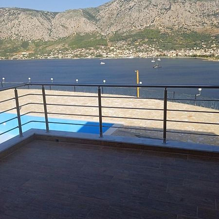 Golden Village Astakos Bagian luar foto